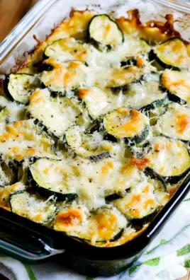 Low-Carb Easy Cheesy Zucchini Bake